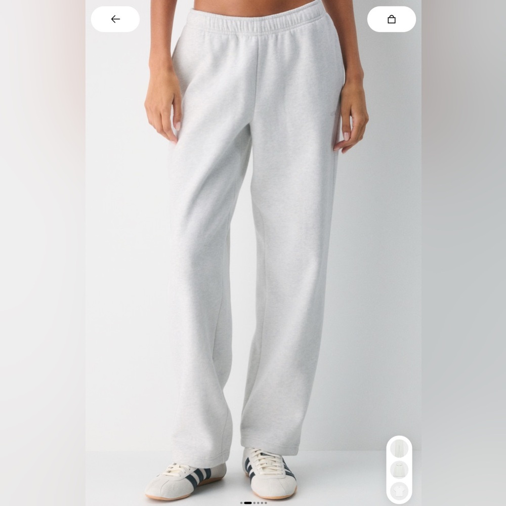 Aritzia Cozy Sweatfleece Mega Straight Sweatpant